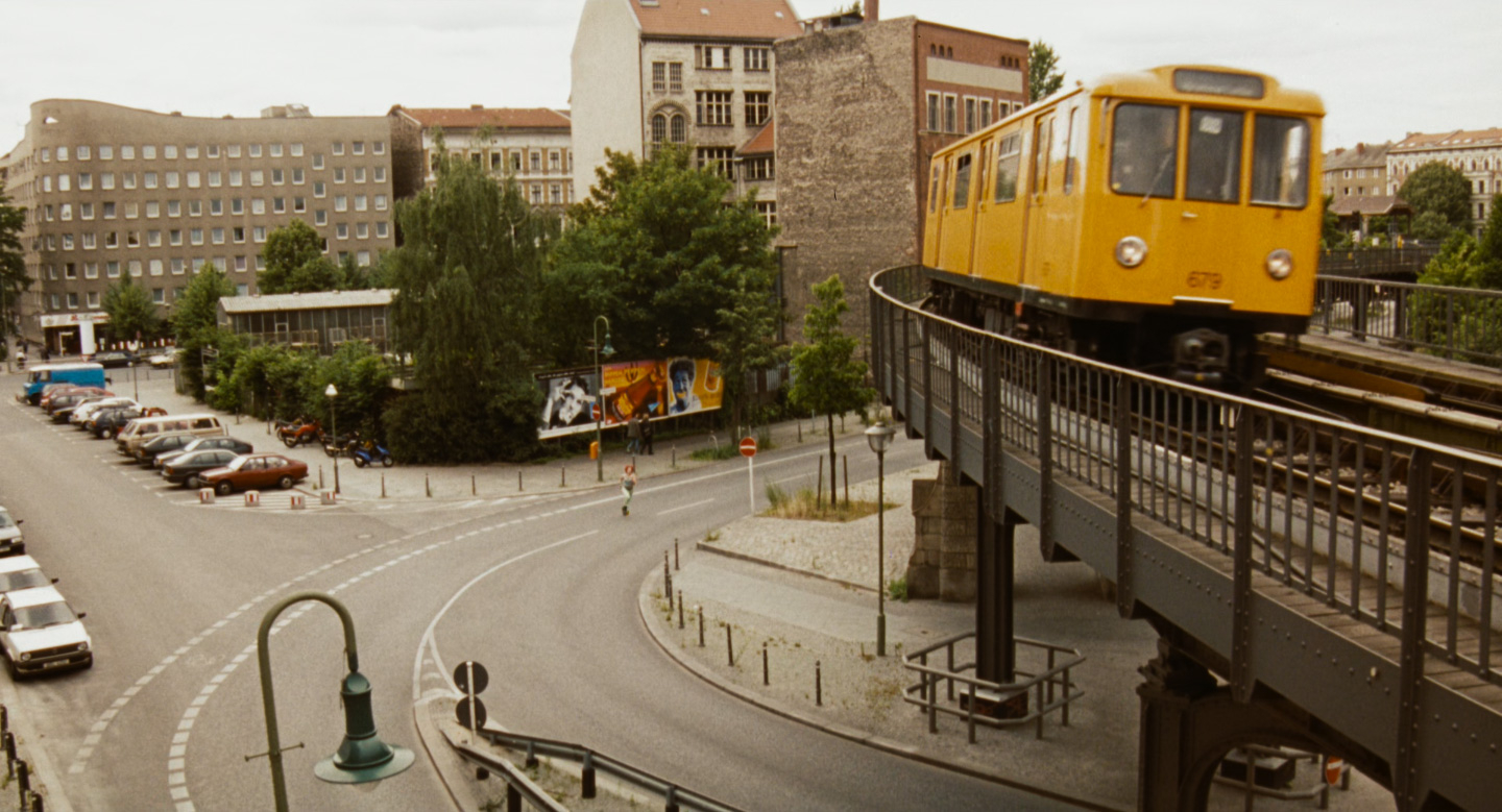 U-Bahn Overpass on Oberbaumstrasse/Falckensteinstrasse