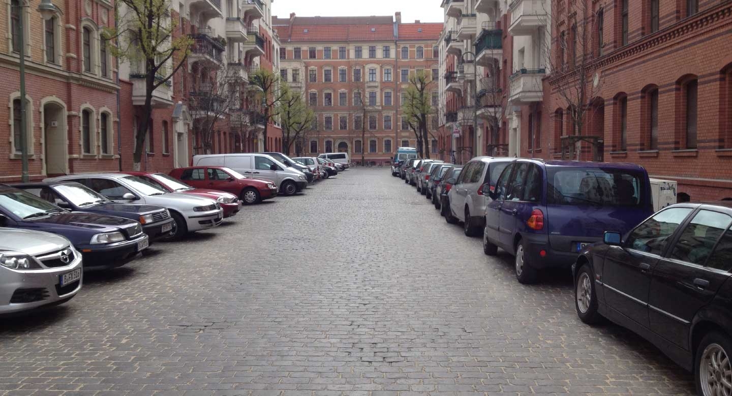 Greifenhagener Strasse - Looking South